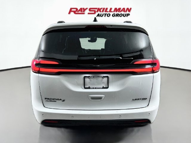2025 Chrysler Pacifica Limited - Photo 6