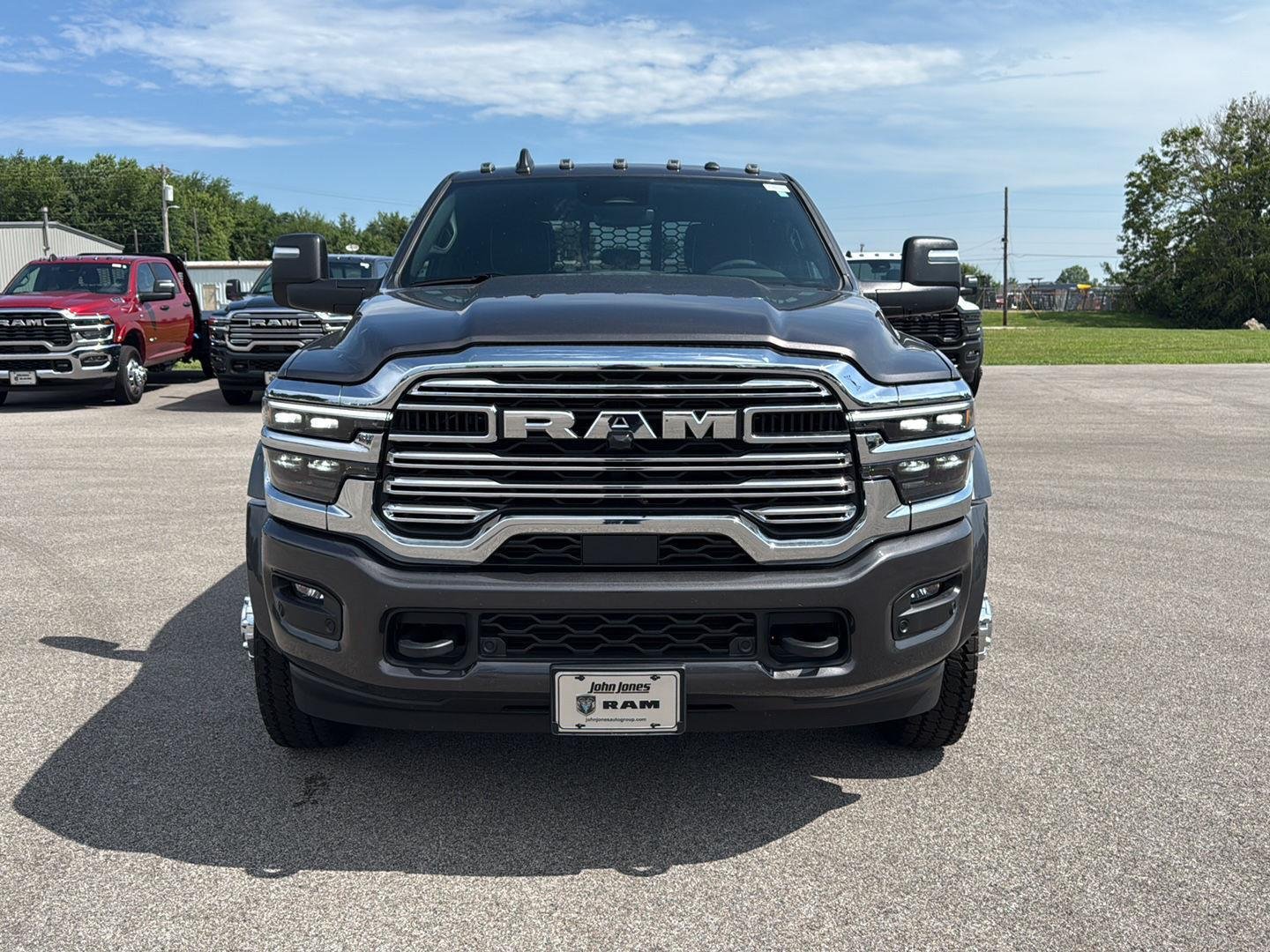 New 2026 Granite Crystal Metallic Clear-Coat Exterior Paint RAM Big Horn image 13
