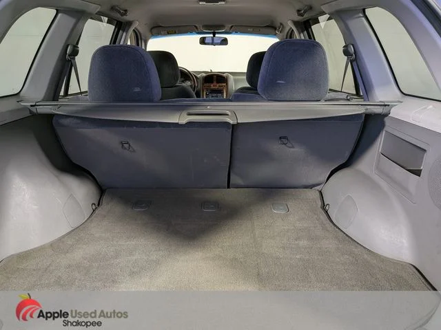 Used 2004 Silver Hyundai GLS image 9