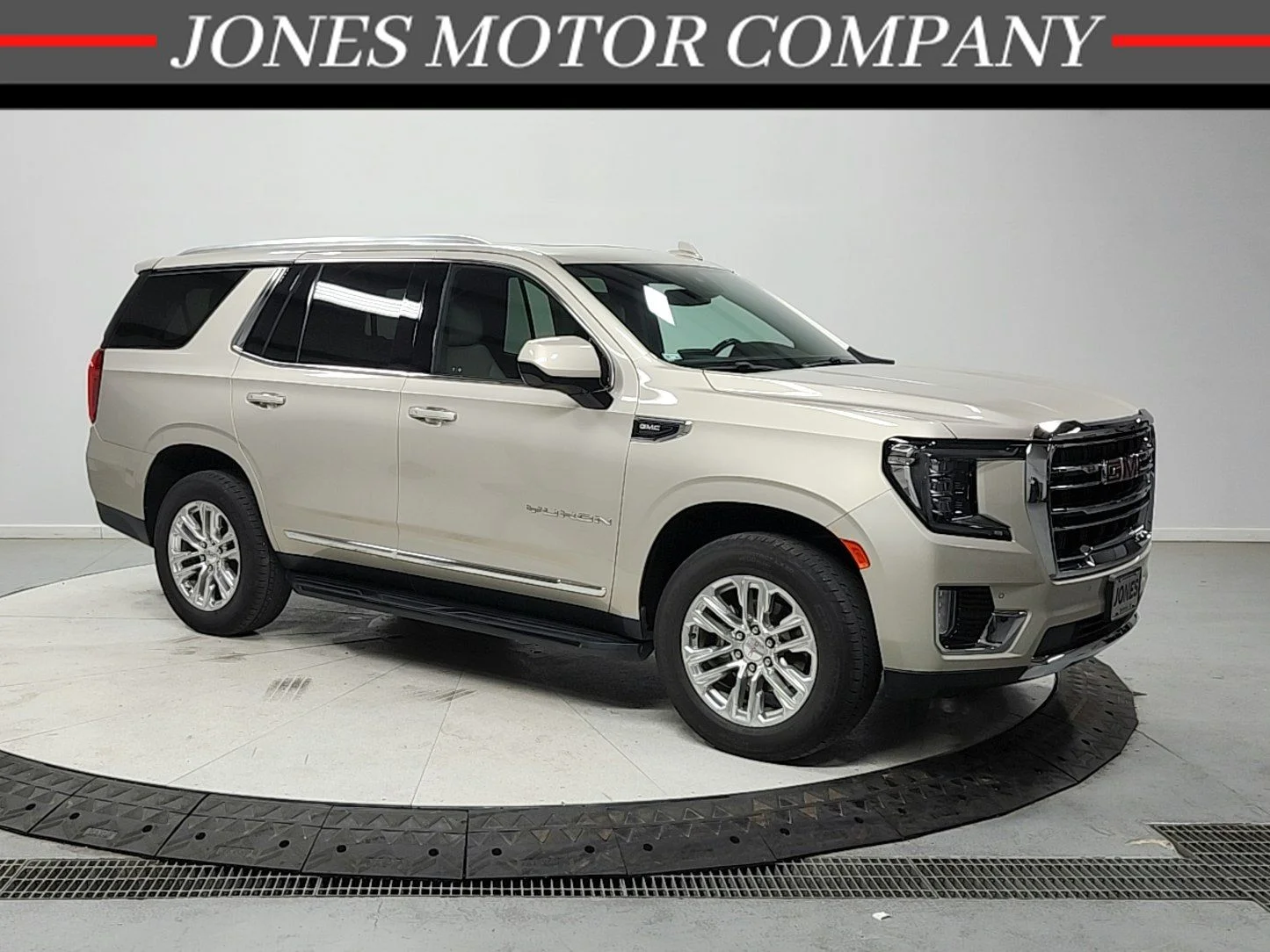 2023 GMC Yukon 2WD SLT's photo