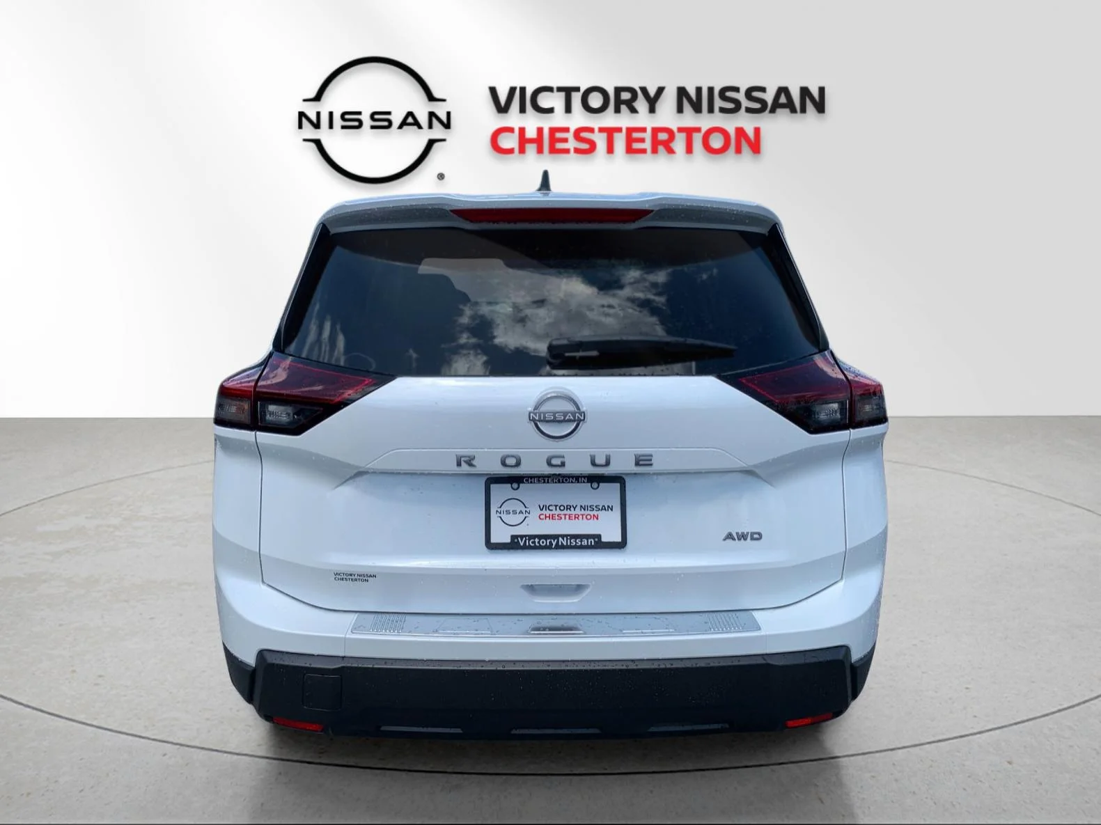 New 2026 Everest White Pearl TriCoat Nissan SV image 4