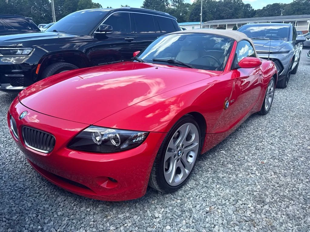 Used 2004  BMW 3.0i image 1