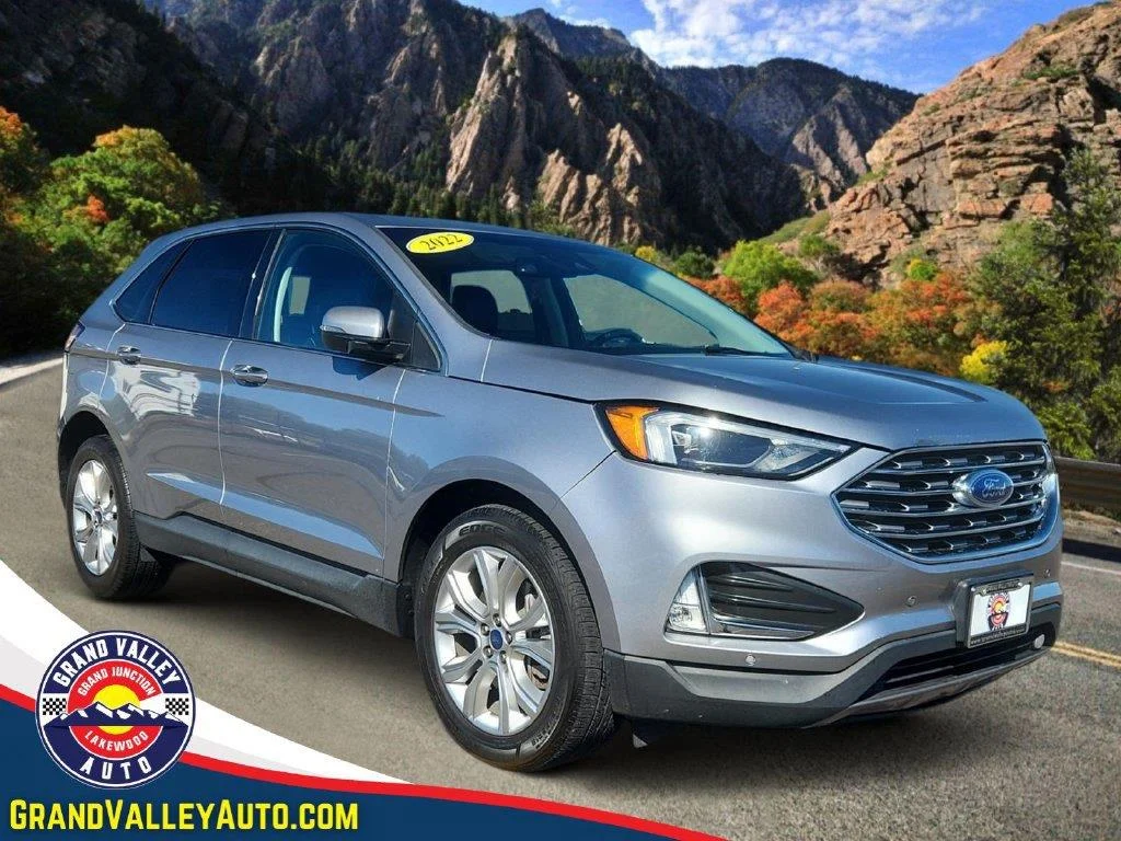 Used 2022 Iconic Silver Ford Titanium image 1