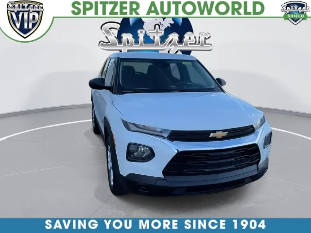 Used 2021 White Chevrolet LS image 6