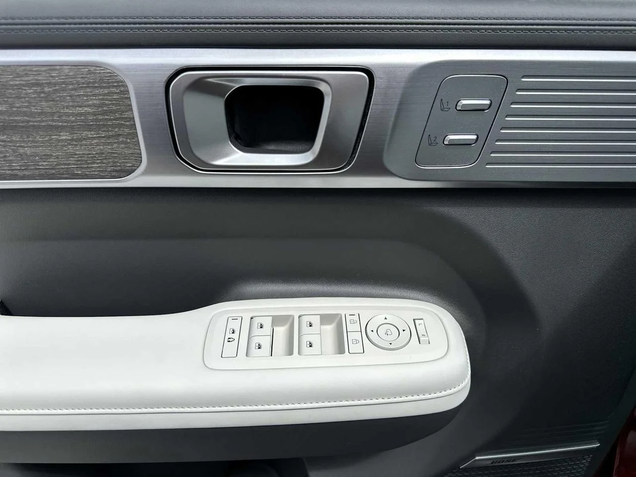 2025 Hyundai Santa Fe Calligraphy - Photo 8