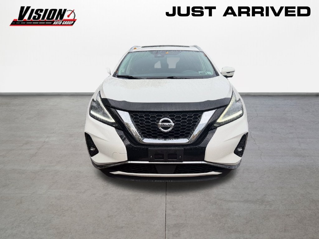 Used 2019 White Nissan Platinum image 2