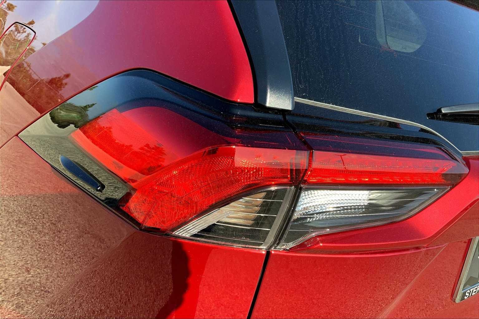 Used 2025 Ruby Flare Pearl Toyota XLE image 14