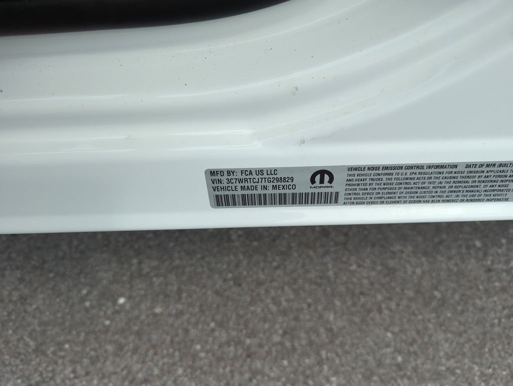 New 2026 Bright White Clear-Coat Exterior Paint Ram Tradesman image 36