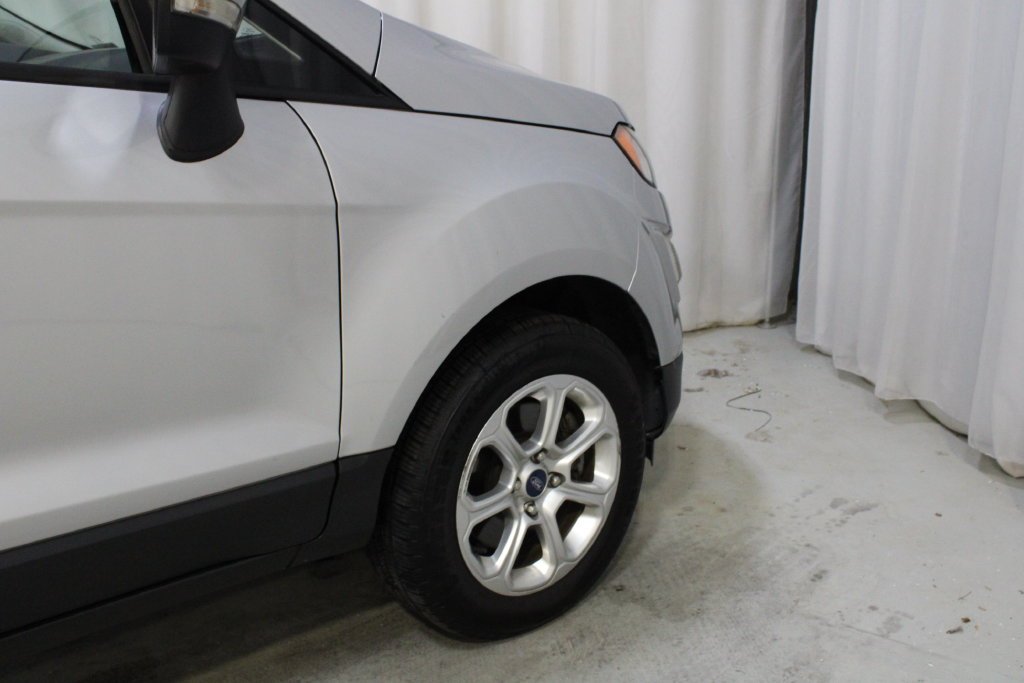 Used 2019 Silver Metallic Ford SE image 28