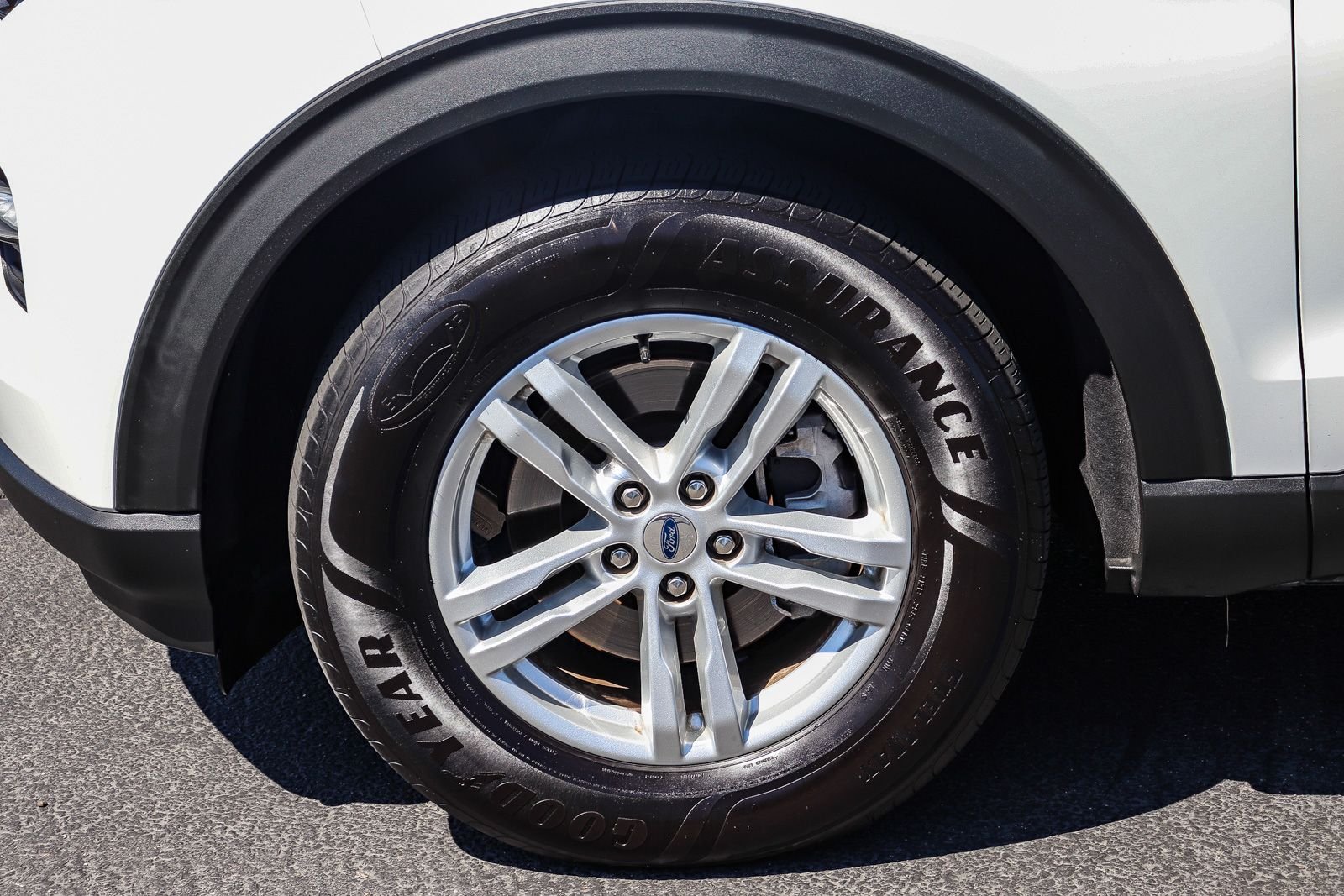 Certified Used 2021 White Metallic Ford XLT image 9