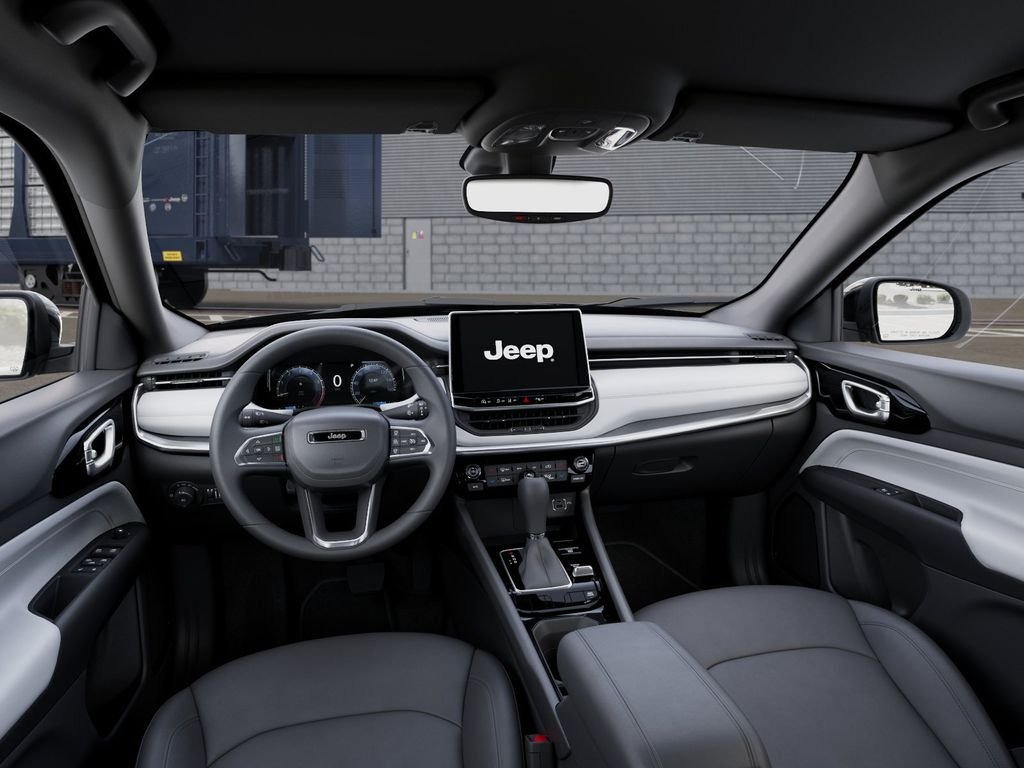 New 2026 Diamond Black Crystal Pearl-Coat Exterior Paint Jeep Limited image 14