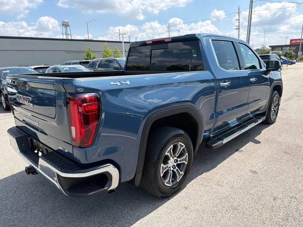 Used 2024 Blue GMC SLT image 7
