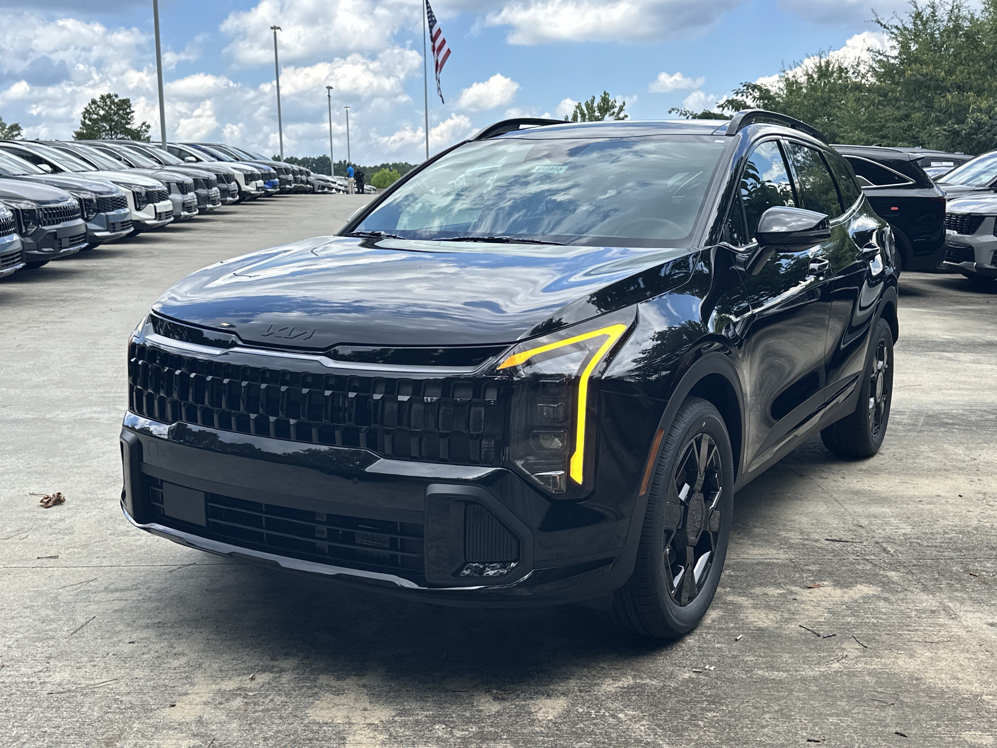 New 2027 Fusion Black Kia X-Line image 2