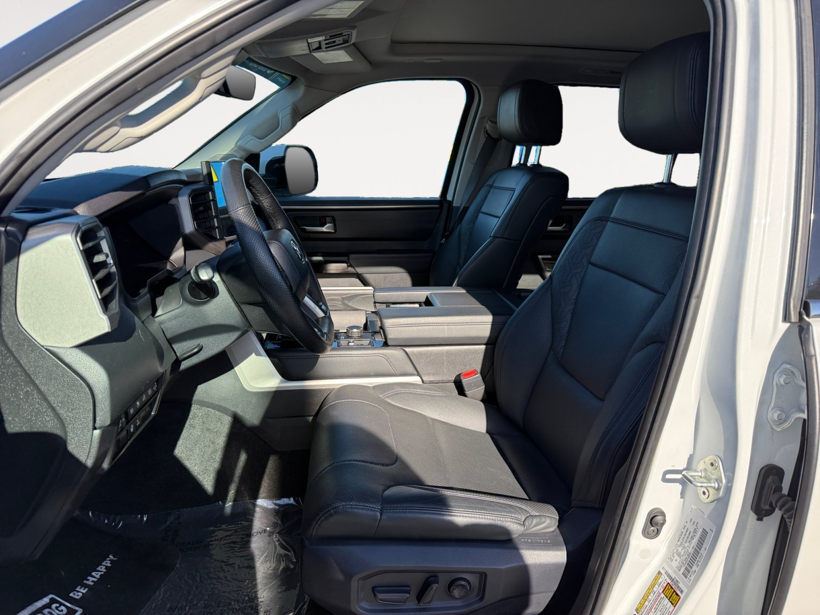 Used 2023 Pearl Toyota Limited image 10