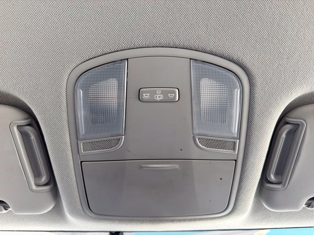 Used 2017 Gray Hyundai SE image 15