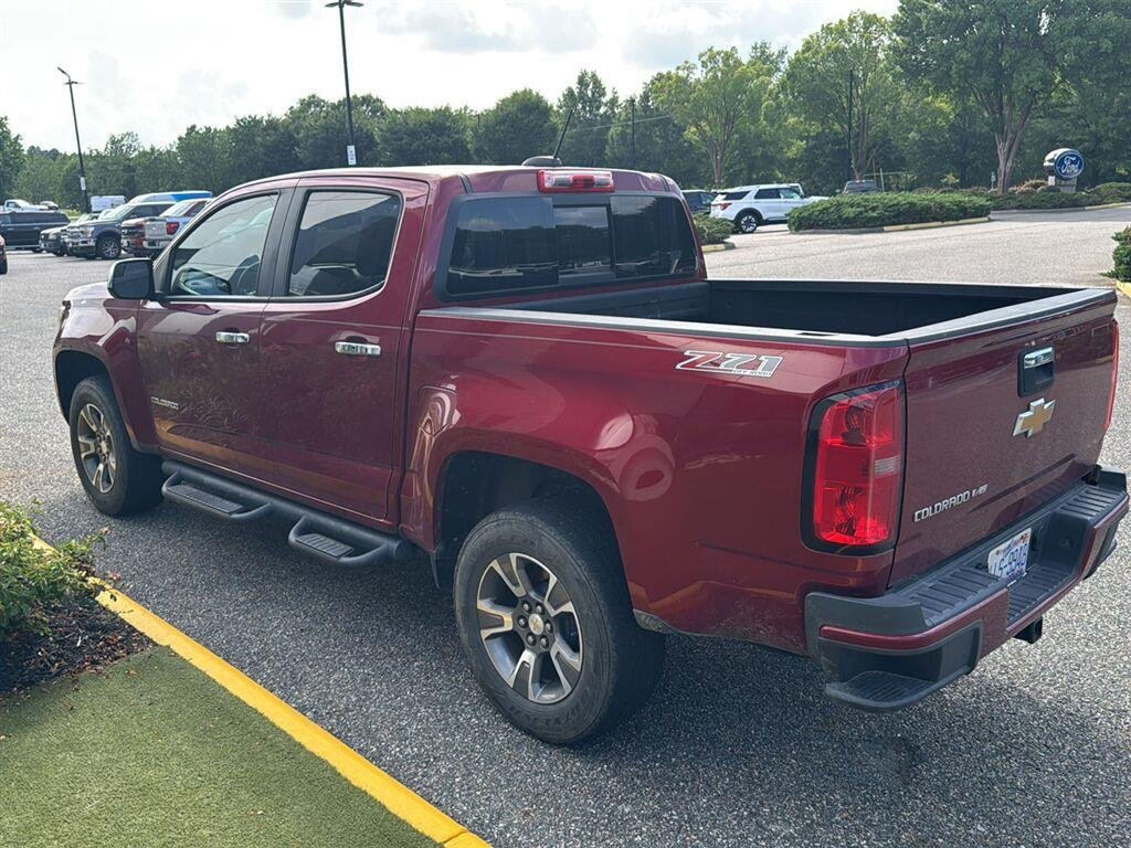 Used 2017 Cajun Red Tintcoat Chevrolet 4WD Z71 image 2