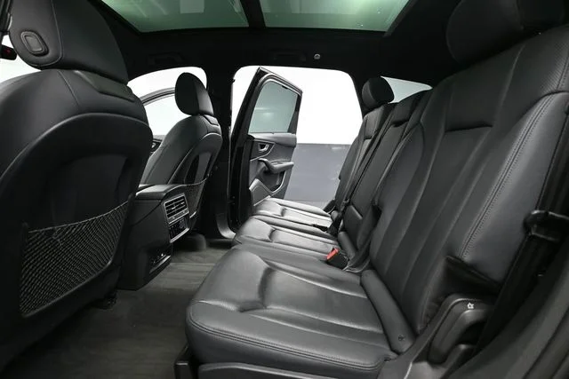 Used 2022 Black Audi 55 Premium Plus image 33