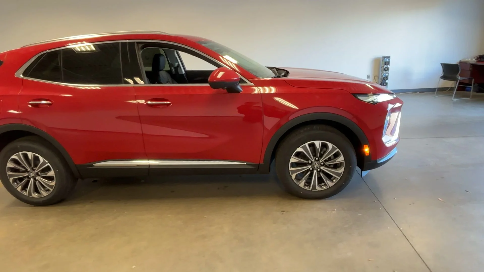 2025 Buick Envision Preferred - Photo 49