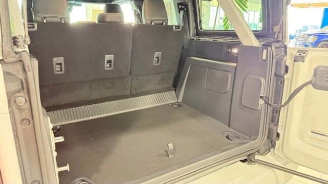 New 2026 Avalanche Gray Ford Outer Banks® image 16
