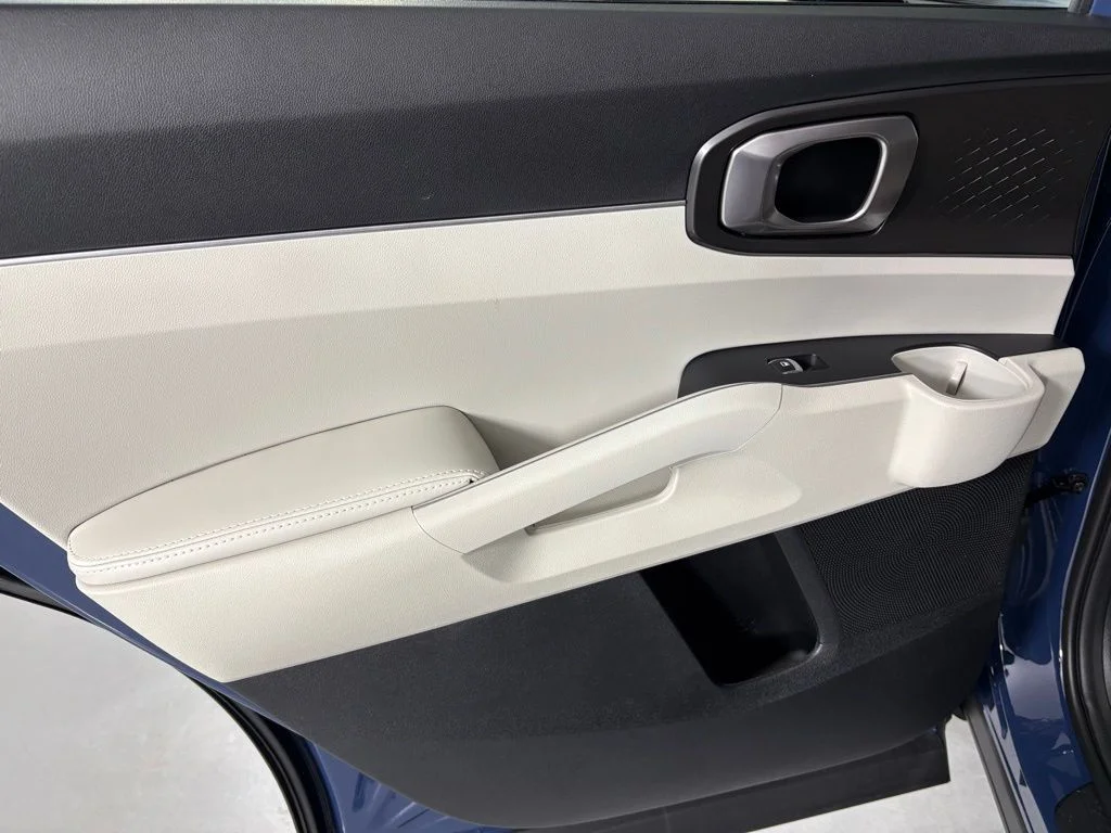 New 2026 Black Kia S image 37