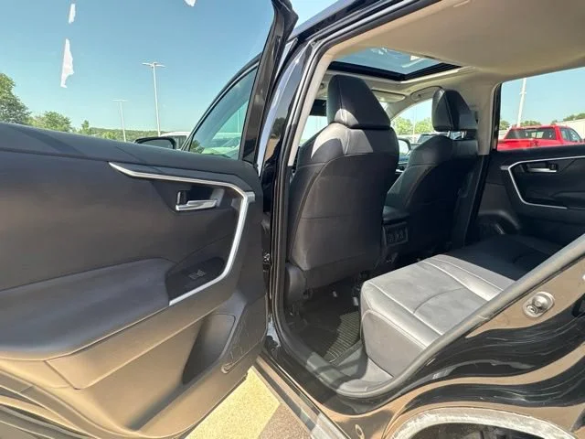 2024 Toyota RAV4 XLE Premium - Photo 32