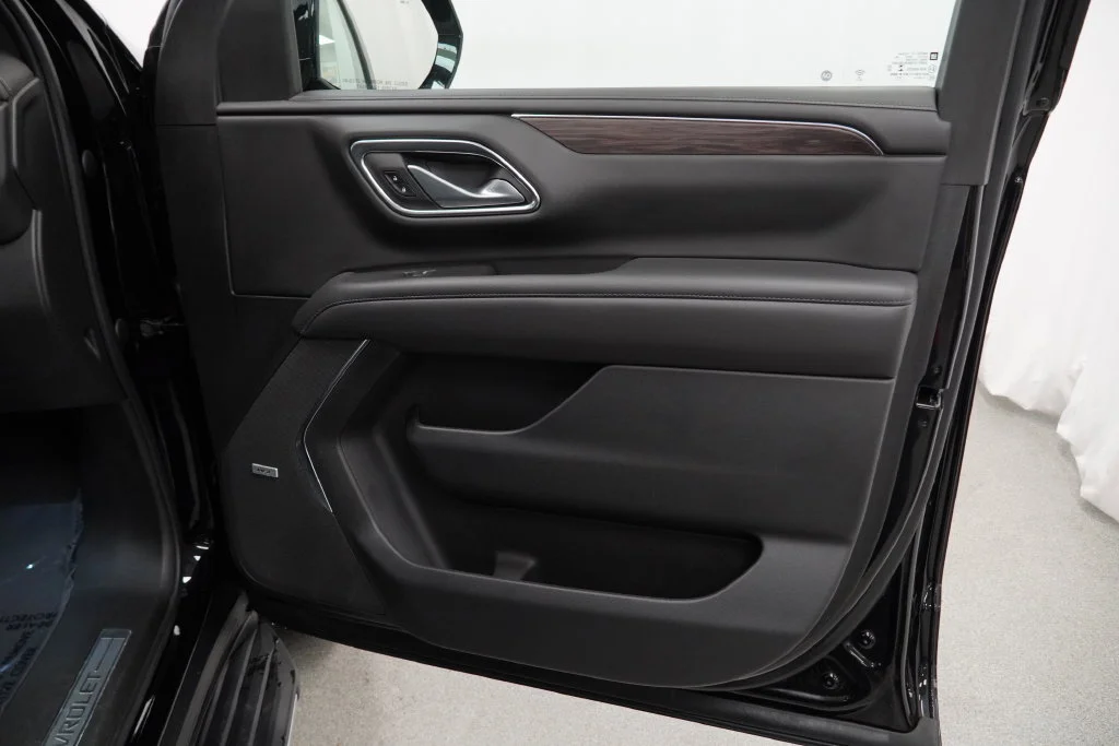 Used 2022 Black Chevrolet LT image 30