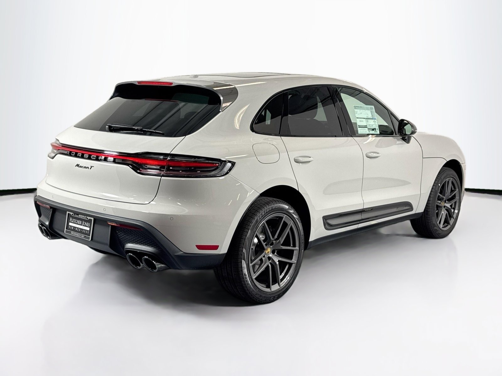Used 2026 Chalk Porsche T image 9