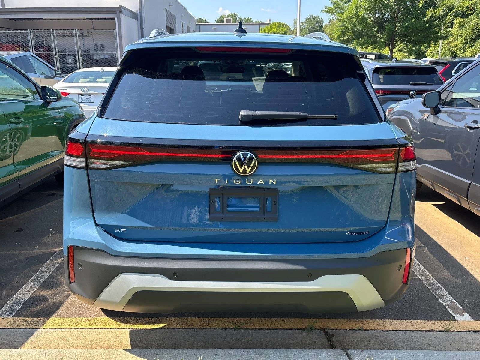 New 2026  Volkswagen SE image 4