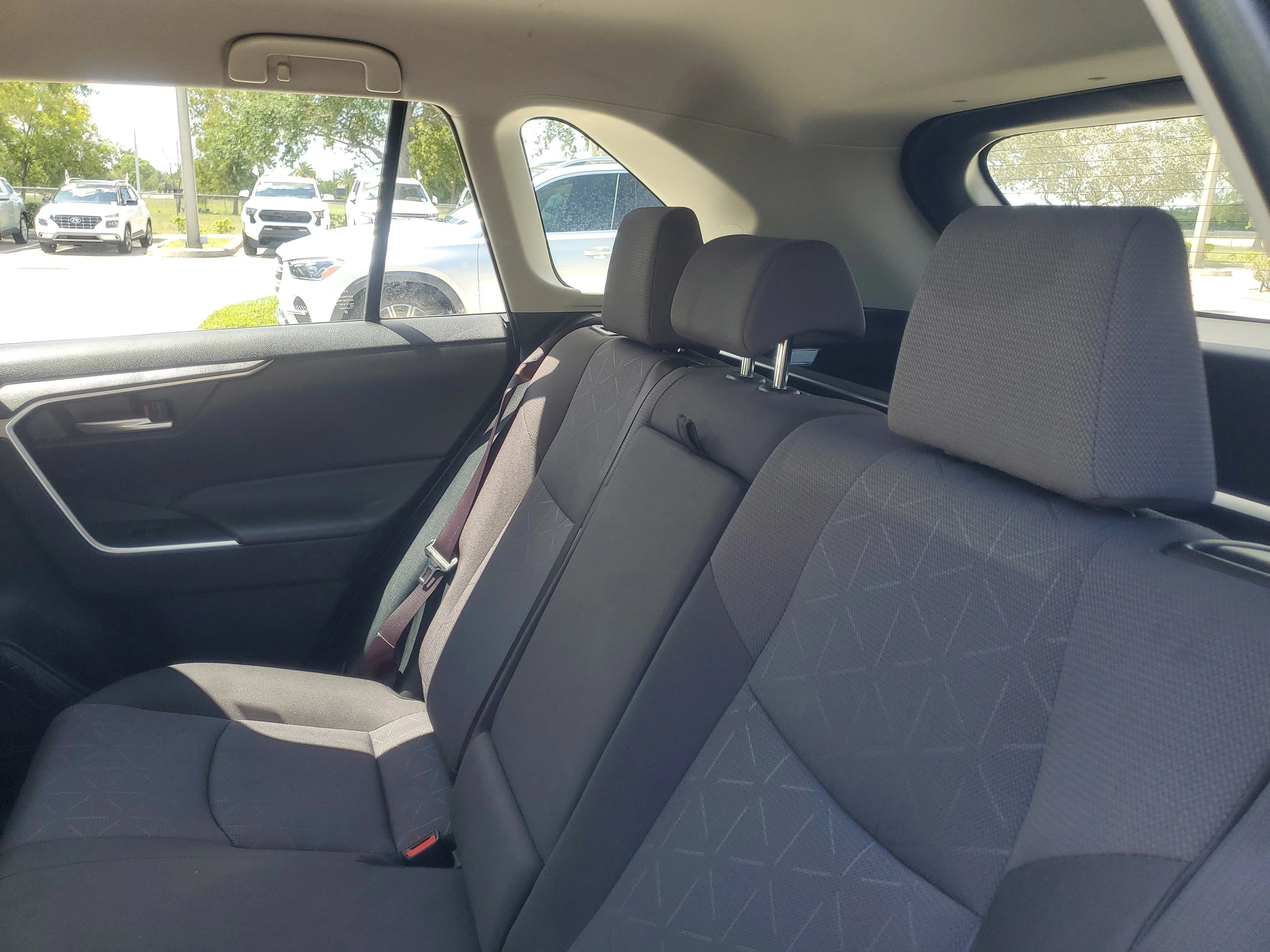 Certified Used 2025 Magnetic Gray Metallic/Midnight Black Metallic Toyota Hybrid XLE image 13