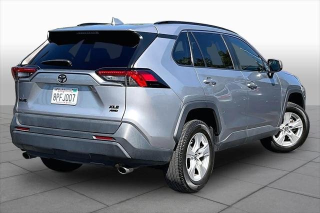 Certified Used 2020 SILVER SKY METALLIC Toyota  image 12