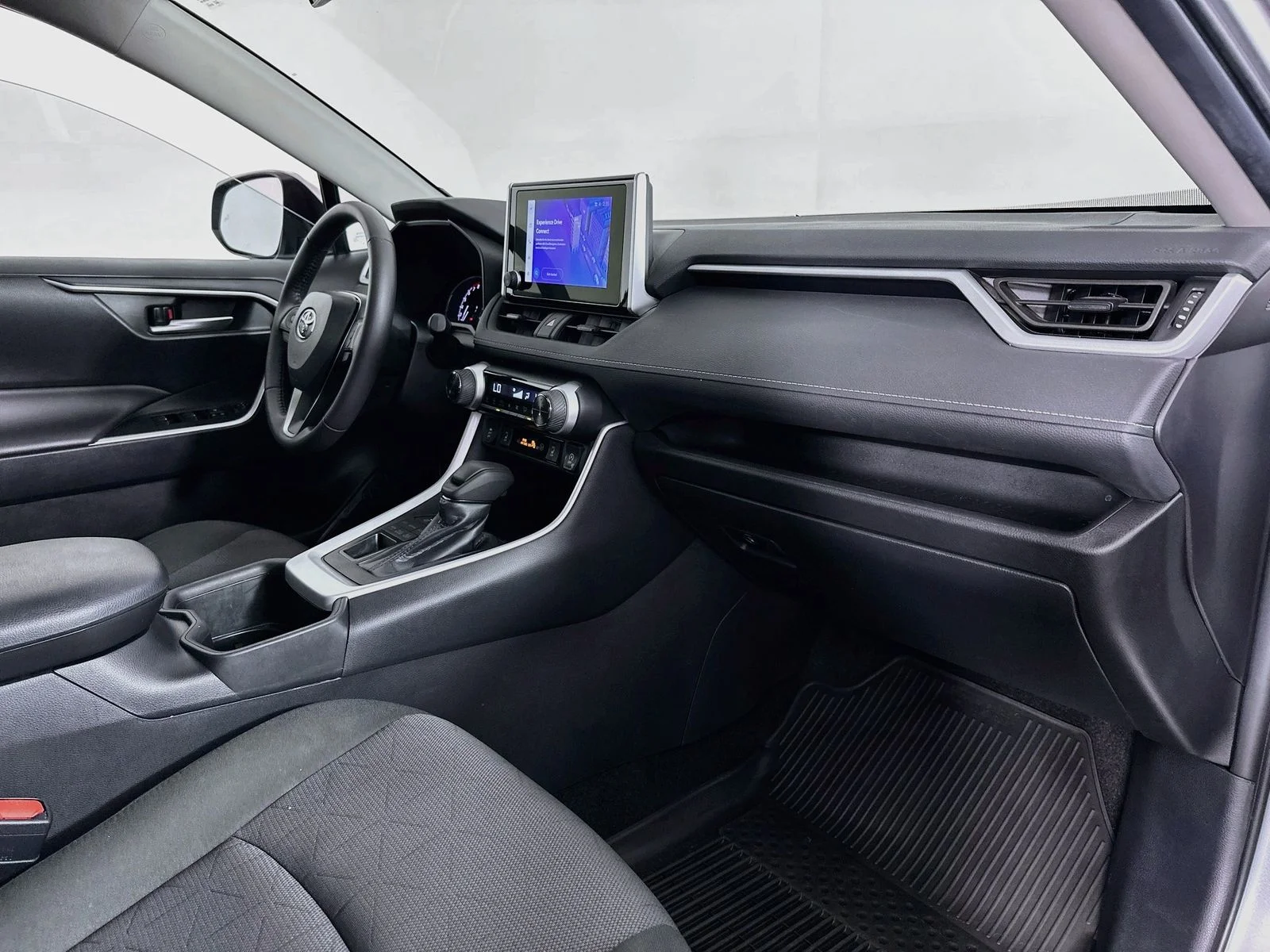 Used 2024 Silver Sky Metallic Toyota XLE image 30