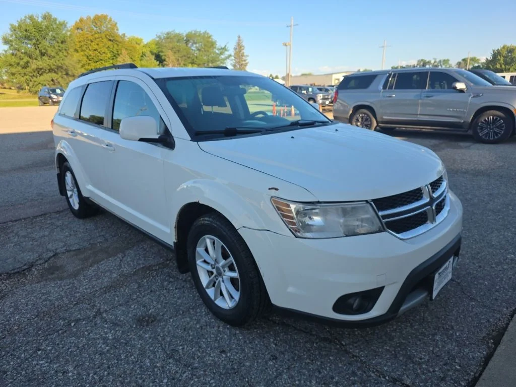 Used 2016 Dodge Journey SXT with VIN 3C4PDCBB3GT156436 for sale in Spirit Lake, IA