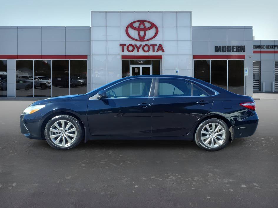 Used 2015 Attitude Black Toyota XLE image 2