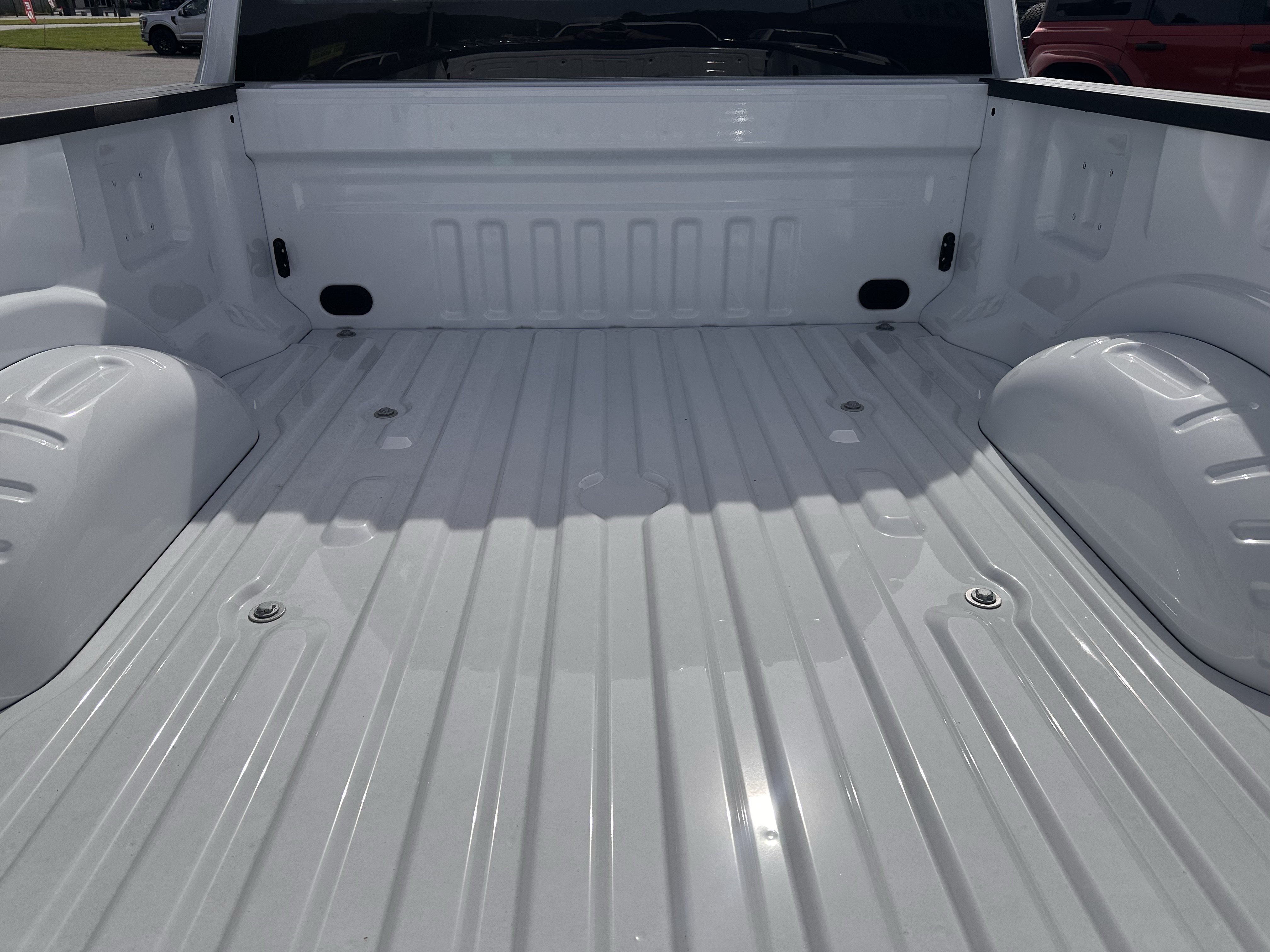 New 2026 Oxford White Ford F-250® XL image 9