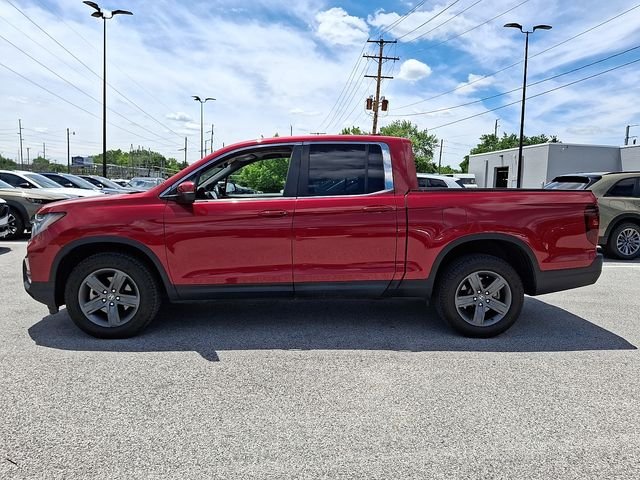 Used 2023 Red Honda RTL image 5
