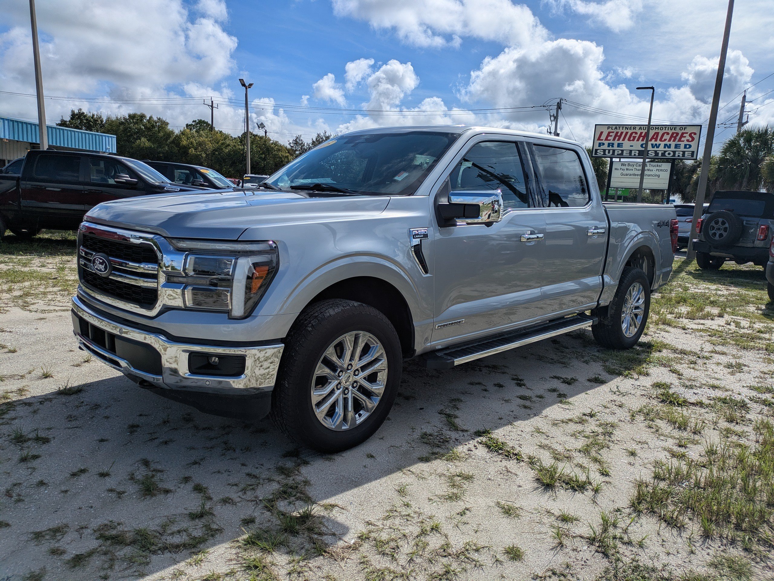 Used 2025 Silver Ford LARIAT image 8