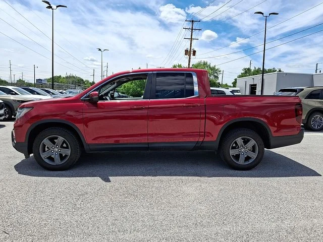 Used 2023 Red Honda RTL image 5