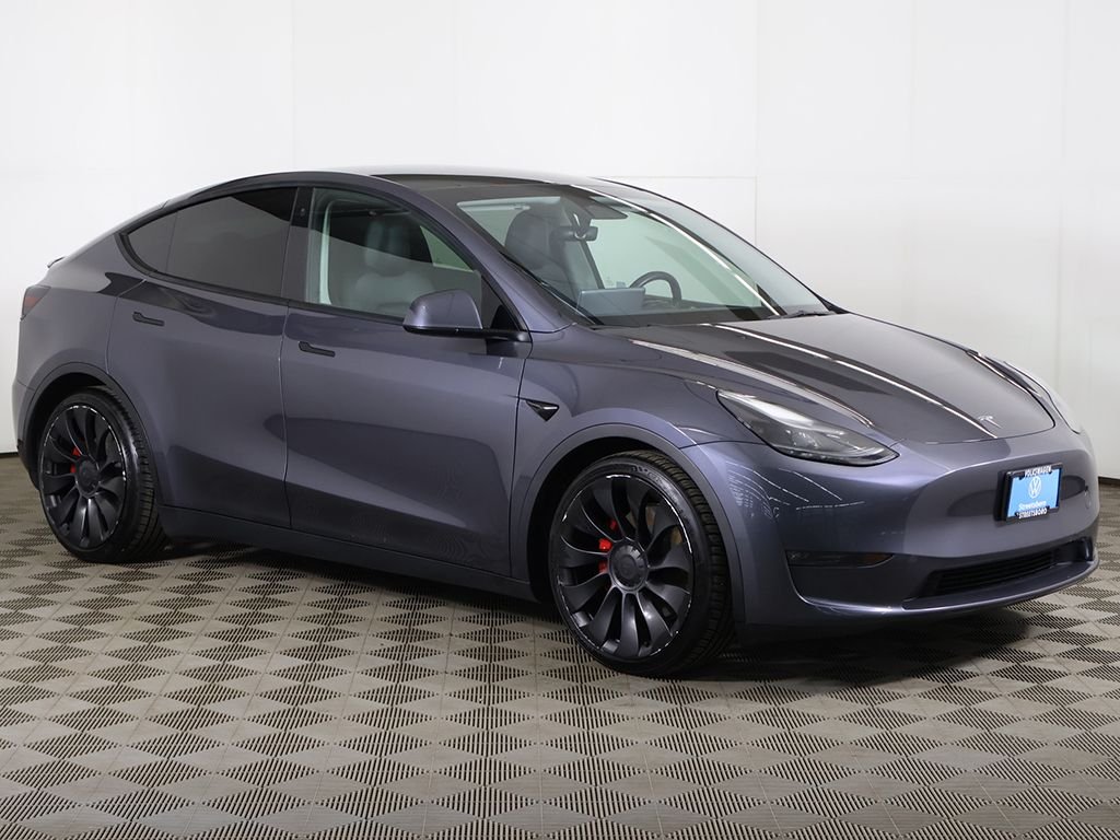 Used 2023 Tesla Model Y Performance with VIN 7SAYGDEF2PF663426 for sale in Streetsboro, OH