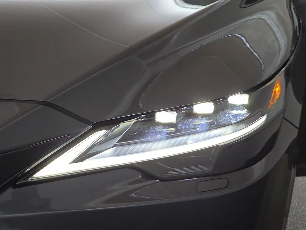 New 2026 Cloudburst Gray Lexus LUXURY image 29