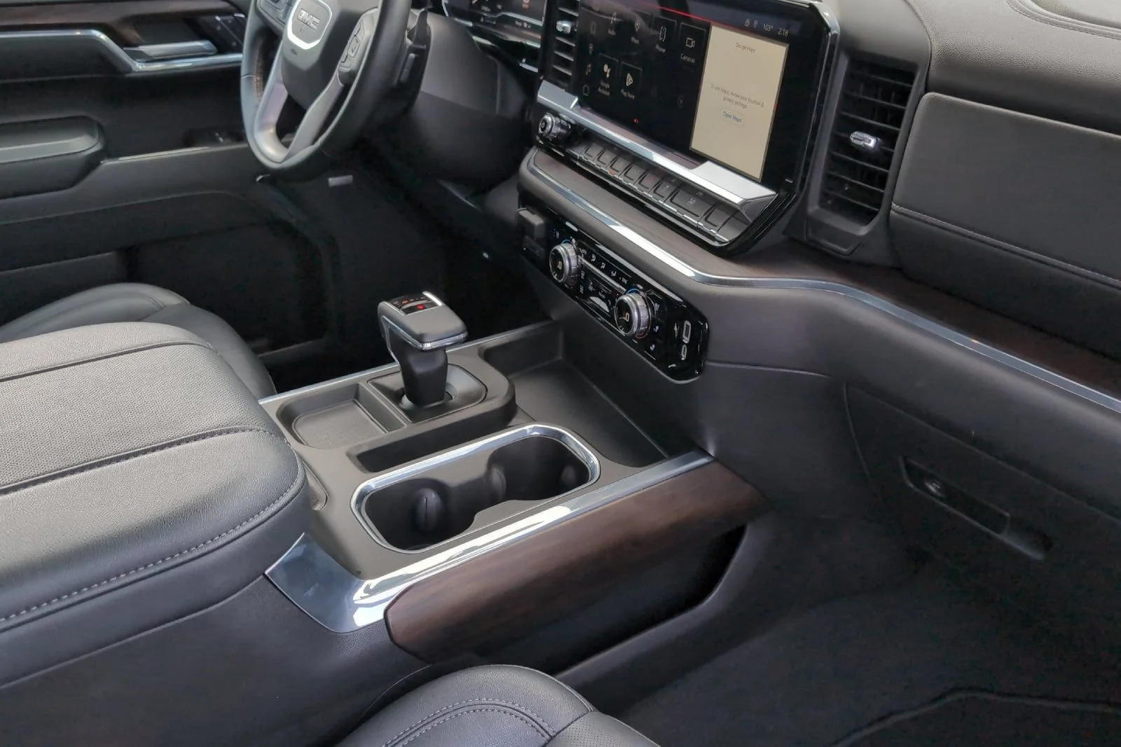 Used 2024 Sterling Metallic GMC SLT image 16