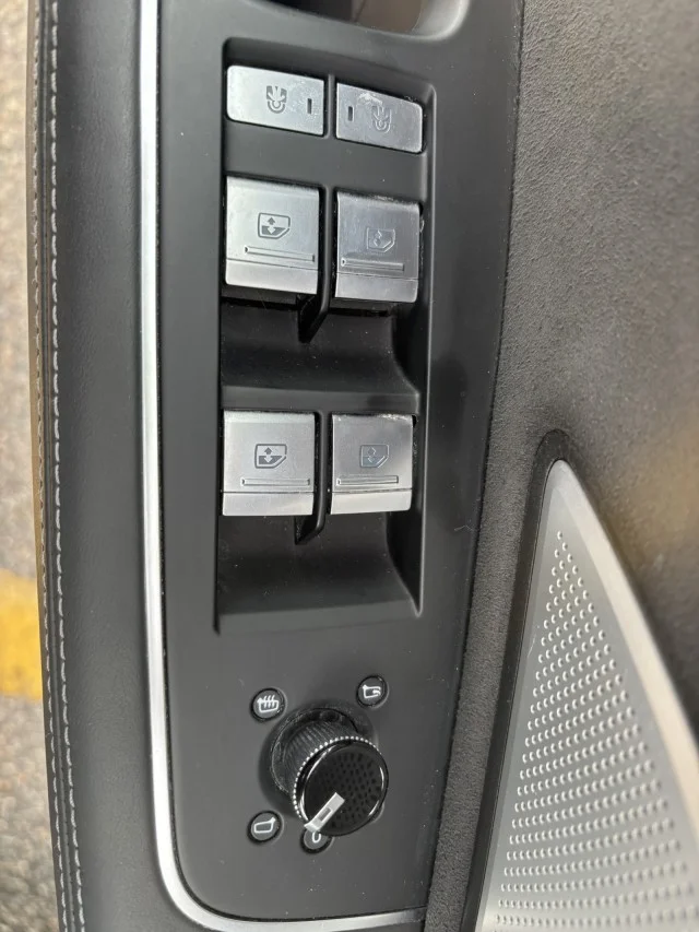 Used 2022 Mythos Black Metallic Audi BLACK OPTIC PLUS & EXECUTIVE PACKAGE !! BANG & OLUFSEN ADVANCED !!! OVER $ 146K MSRP !!! image 22