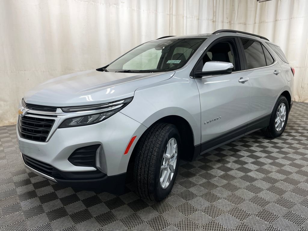 2022 Chevrolet Equinox LT - Photo 16