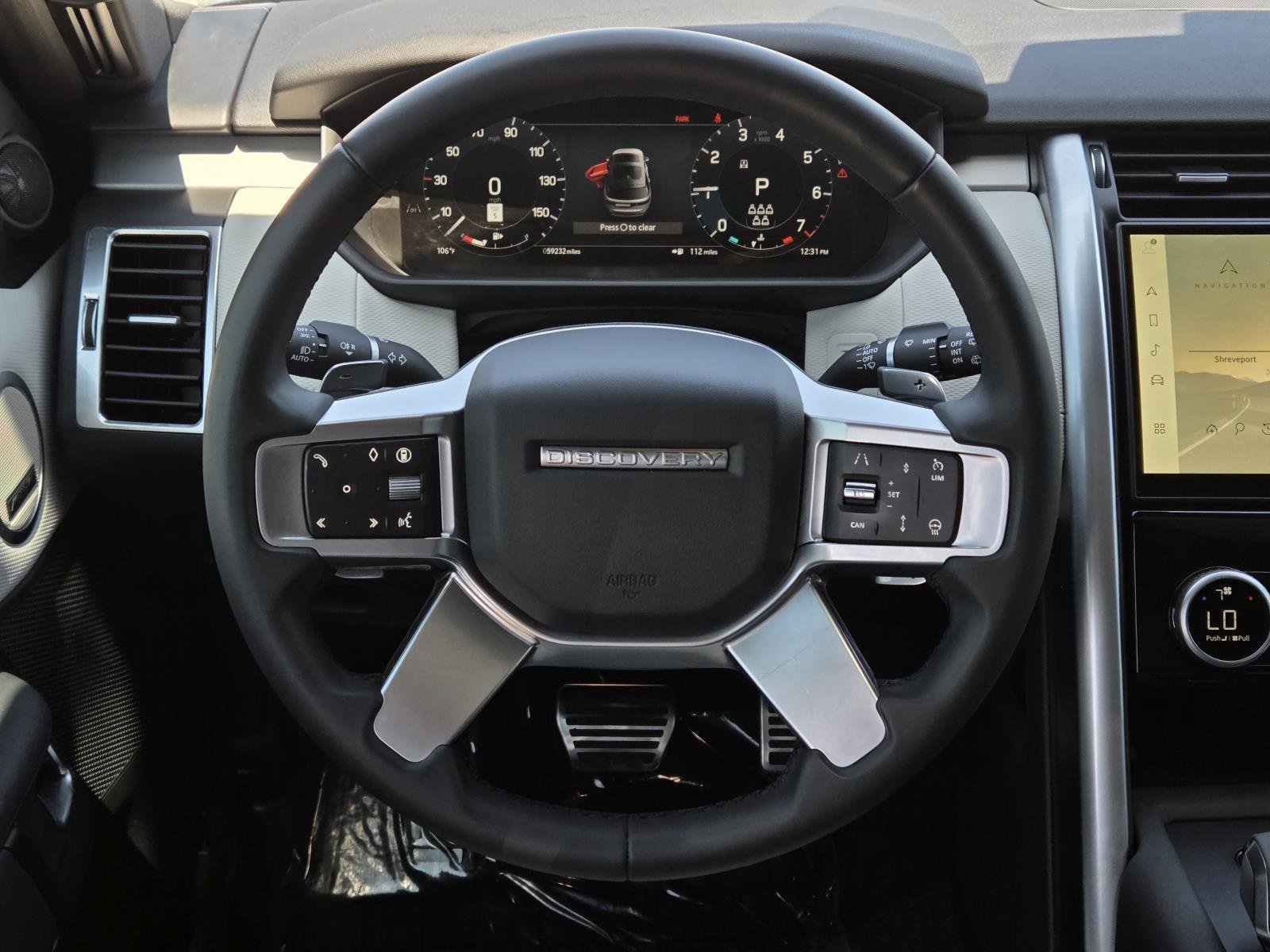 Used 2024 Santorini Black Metallic Land Rover Dynamic SE image 16
