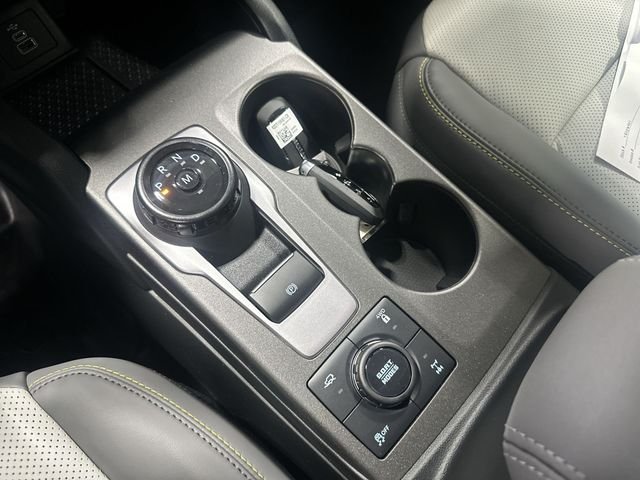 New 2026 Carbonized Gray Metallic Ford Badlands® image 27