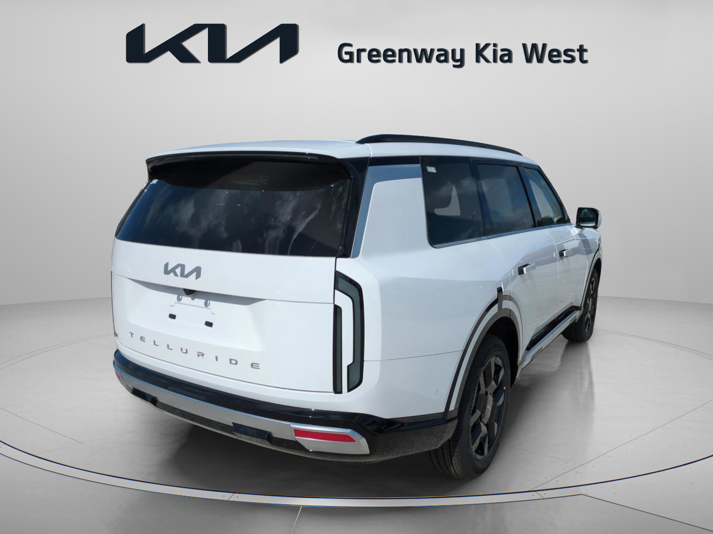 New 2027 Glacial White Pearl Kia SX image 8