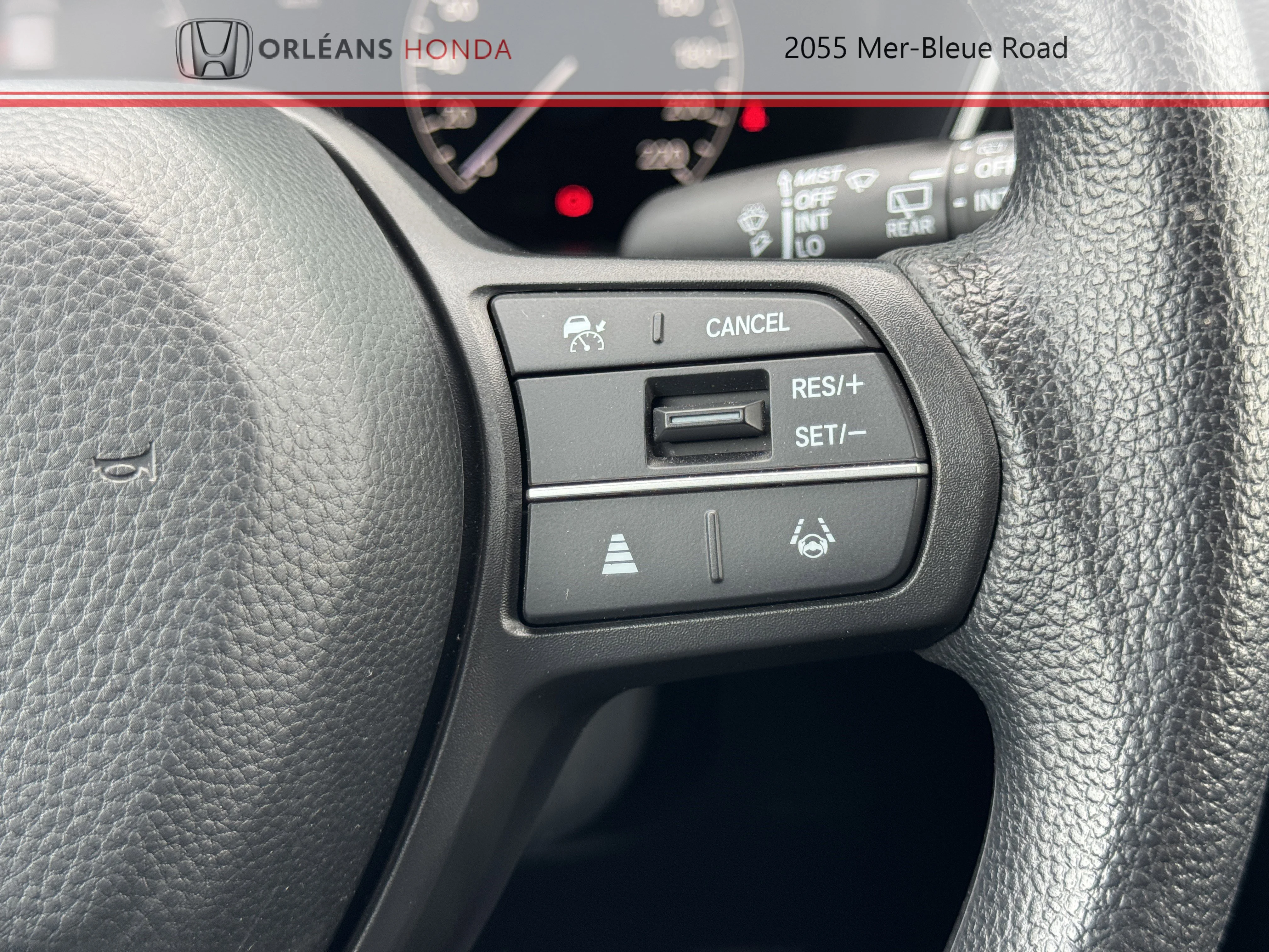 Certified Used 2025 Silver Honda LX image 12