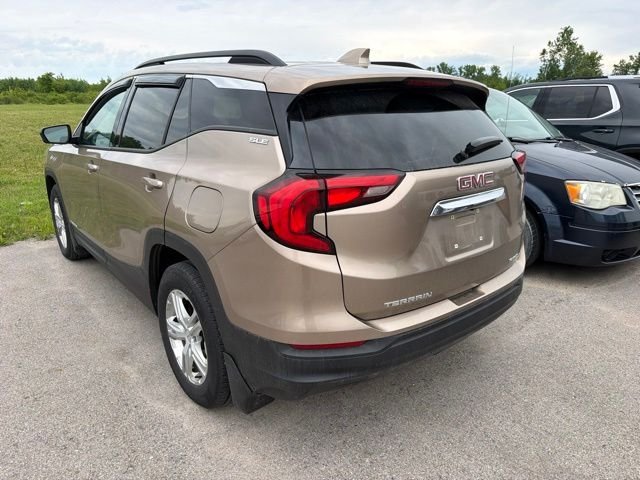 Used 2018 Coppertino Metallic GMC SLE image 9