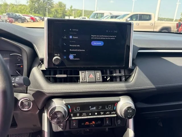 2024 Toyota RAV4 XLE Premium - Photo 23