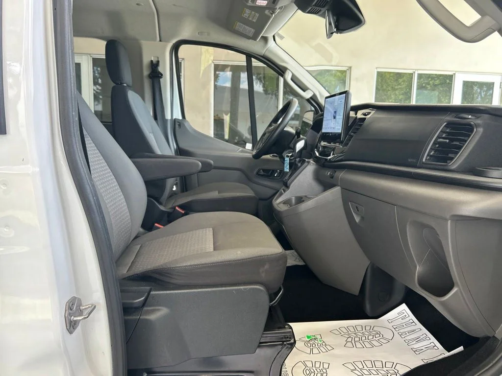 Used 2024 White Ford XLT image 21