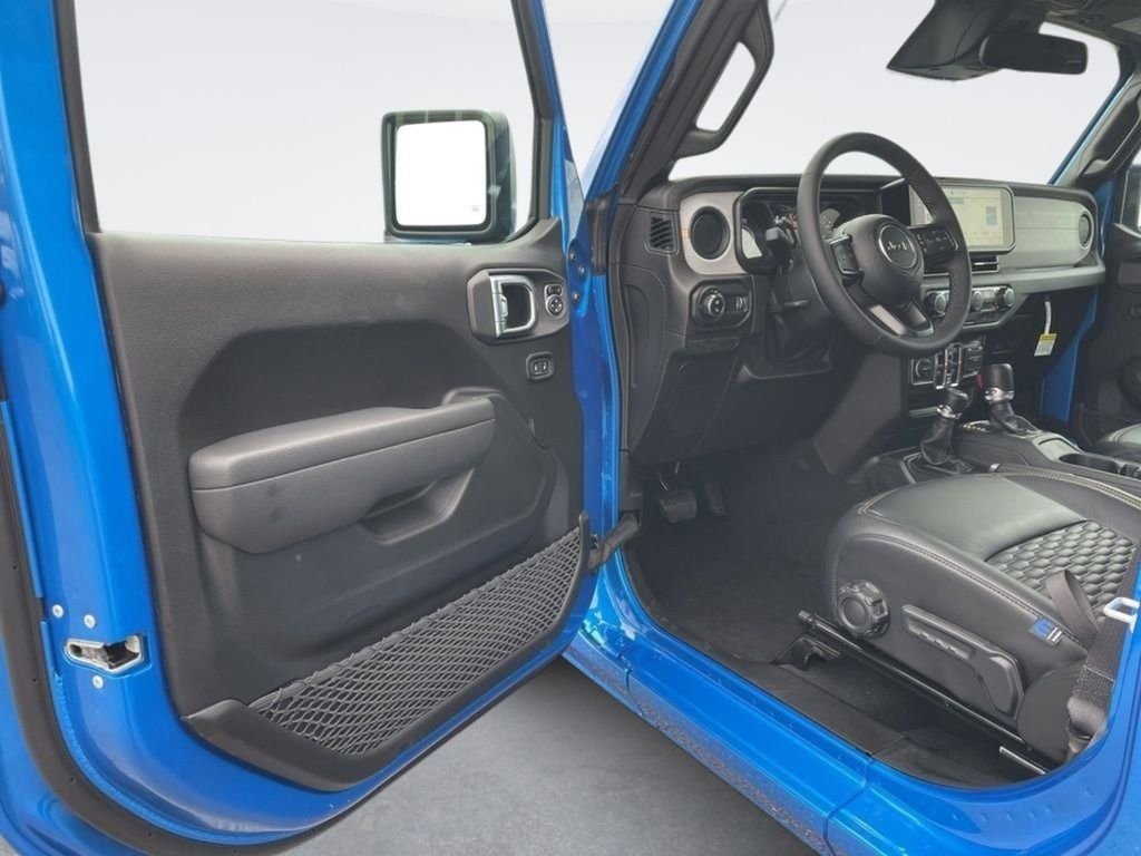 New 2026 Hydro Blue Pearlcoat Jeep Sport S image 16